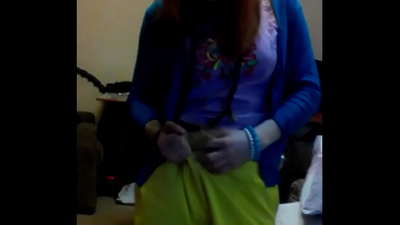 Isara ang masturbasyon nga video pinaagi sa pula nga ulo nga Light Fairy